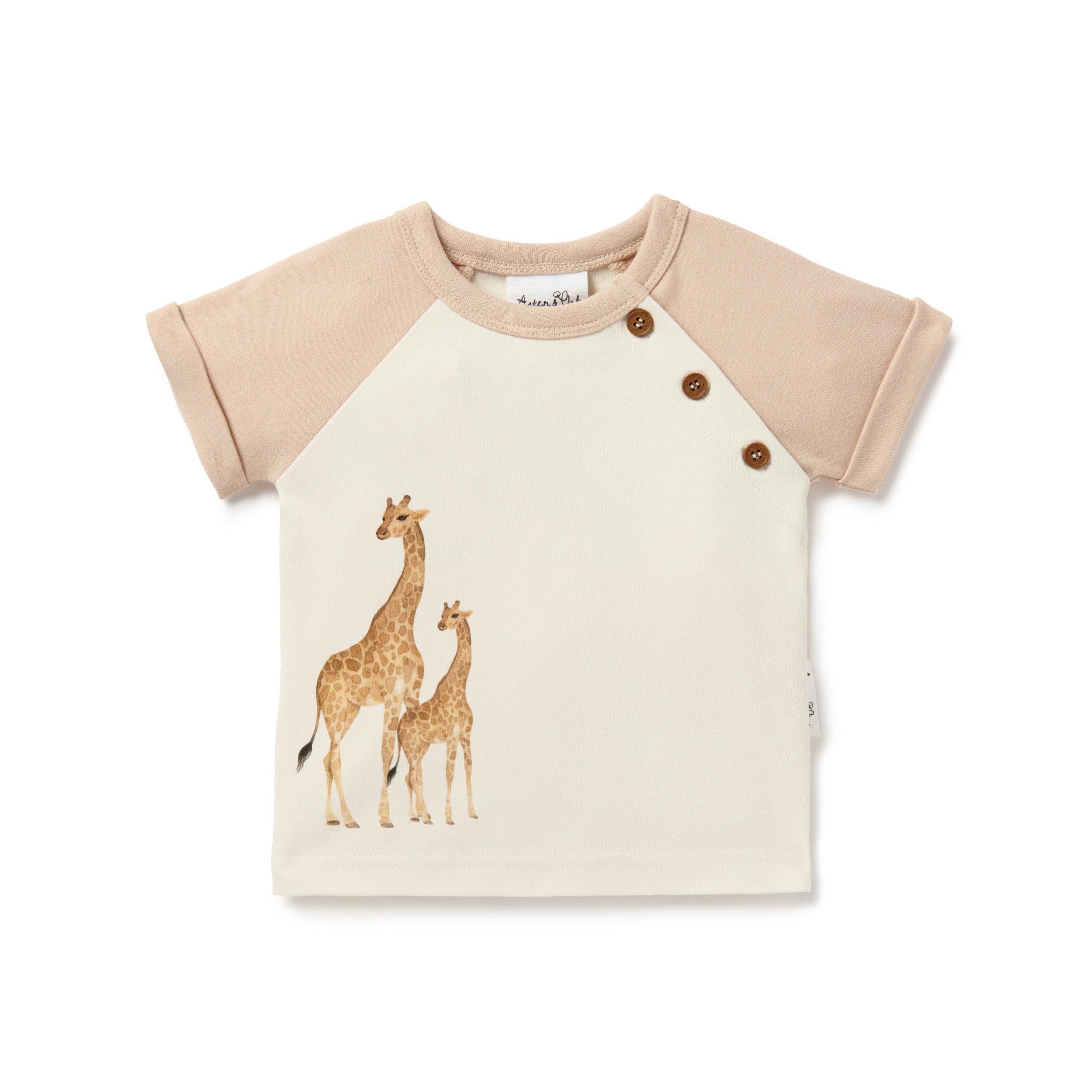 Aster & Oak Savanna Giraffe Print Tee in Natural for babies, featuring a cute giraffe illustration and soft organic cotton.